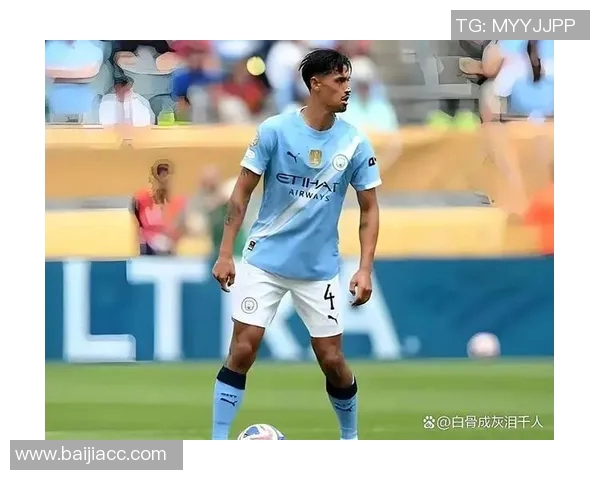 德布劳内社媒公开回应争议事件引发球迷热议讨论不断