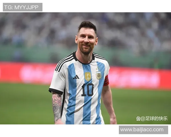 梅西场上突然举动引发球迷热议 争议声浪四起